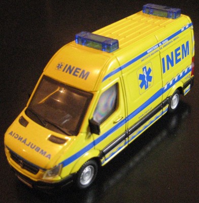 Mercedes-Benz Sprinter E.1-48 (INEM).jpg