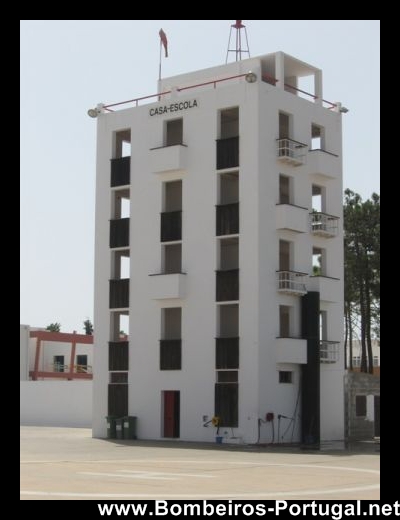 casa escola B.V. VILA REAL STO ANTONIO