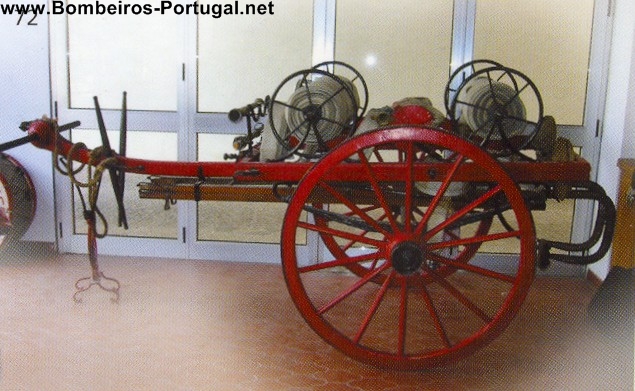 72 - Carro de Transporte de Mangueiras - B.V. Famalisenses