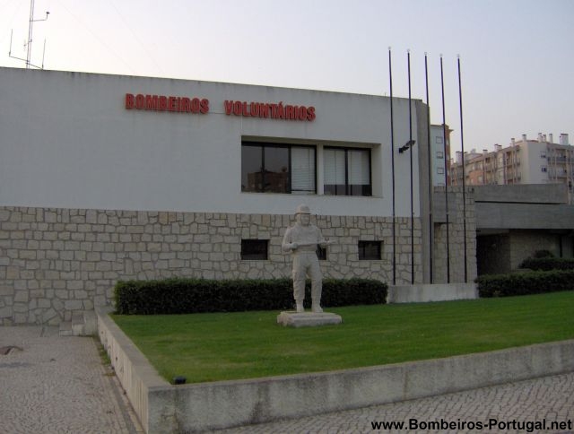 monumento aos bombeiros de castelo branco - 1