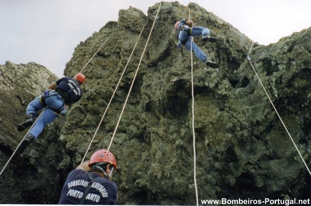 B.V.Porto Santo - socorro e resgate em montanha - 19