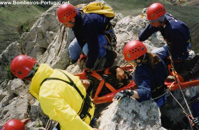 B.V.Porto Santo - socorro e resgate em montanha - 20