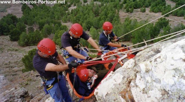 B.V.Porto Santo - socorro e resgate em montanha - 22